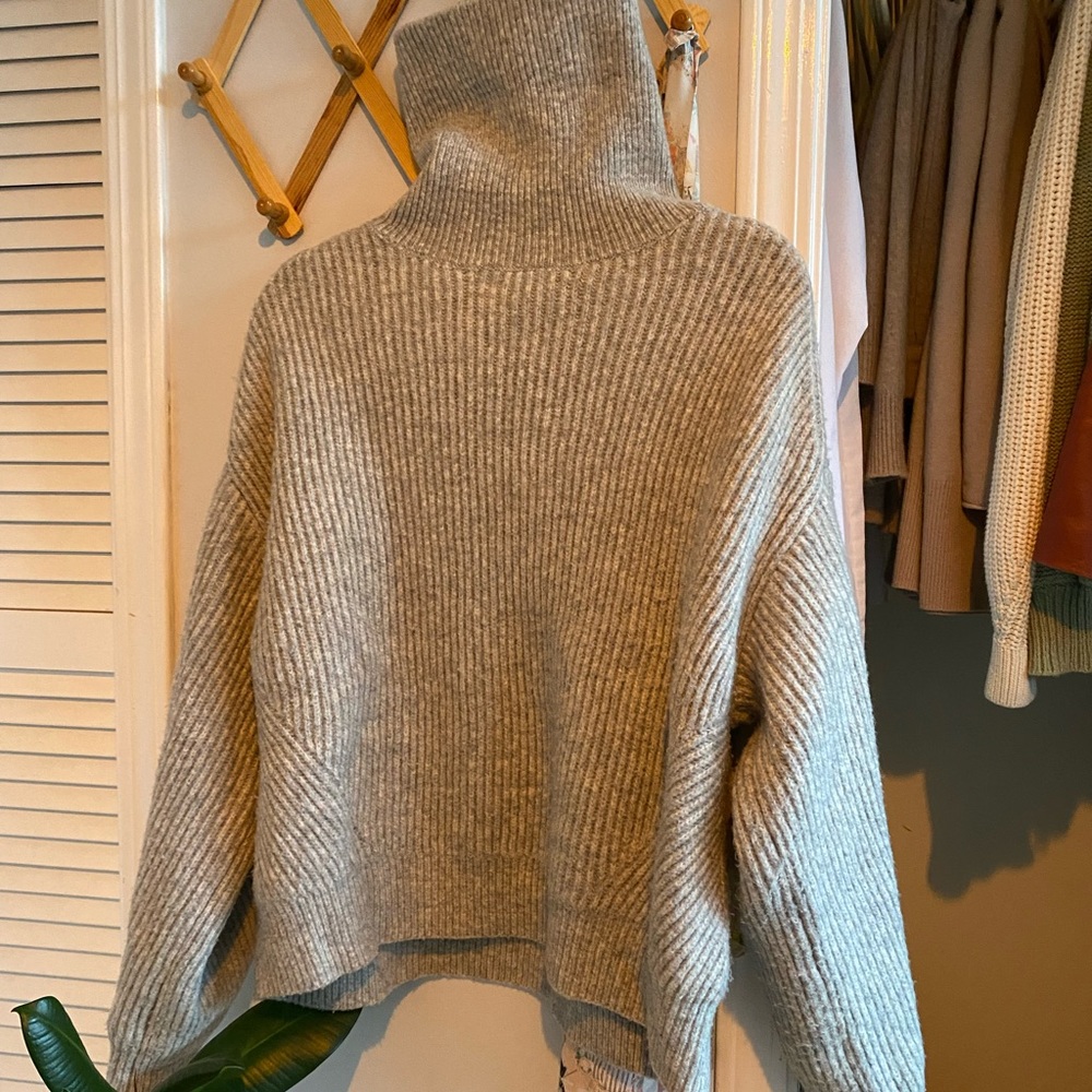 H&M turtleneck sweater